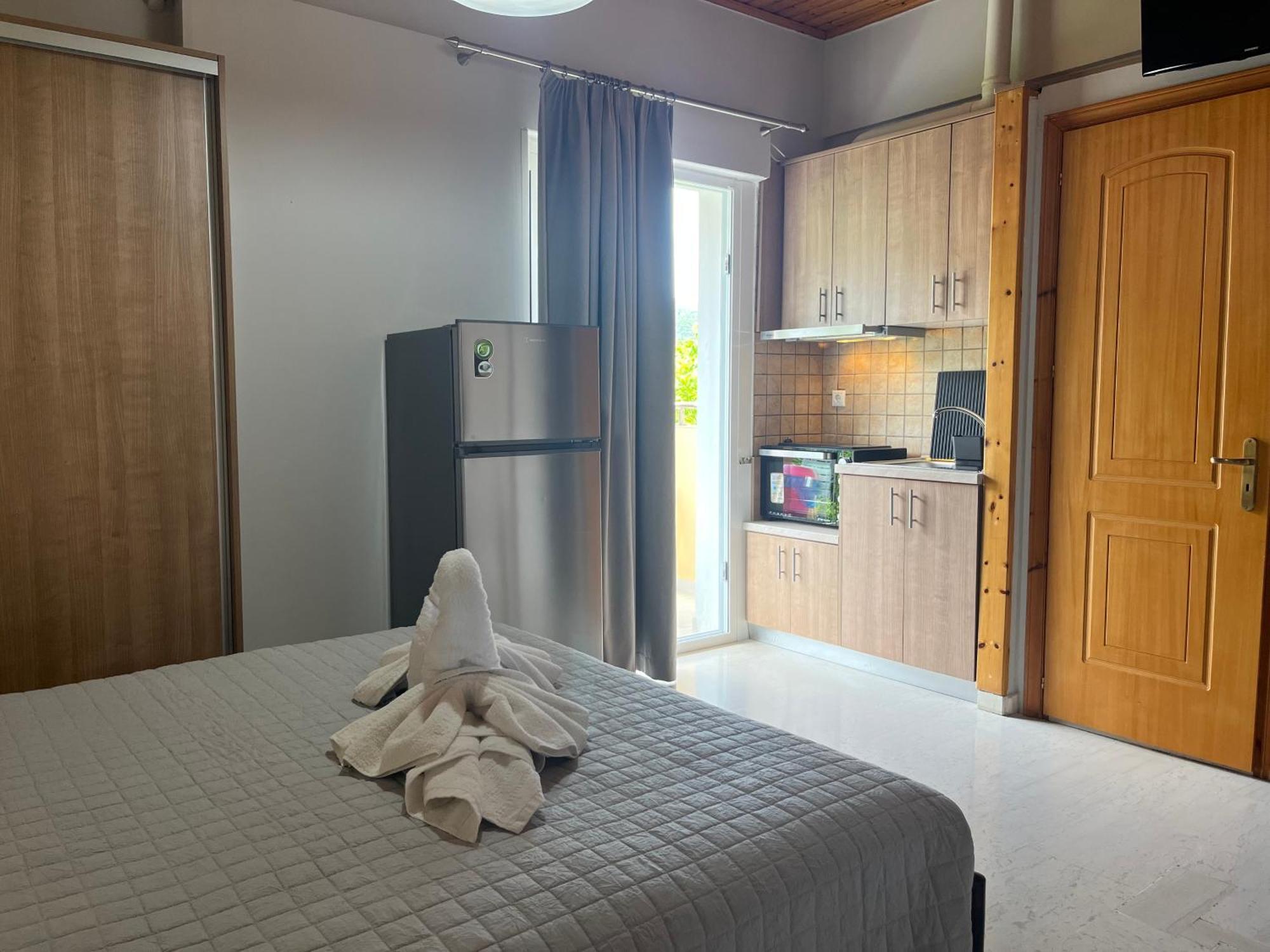 George Studios Vasiliki  Bilik gambar